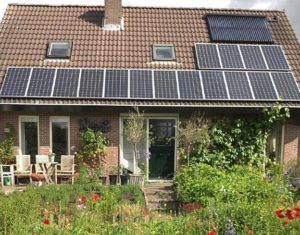 zonnepanelen_de_zwarte.jpg